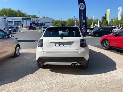 Photo 63 Fiat 600  1.2 Hybrid 136ch DCT6