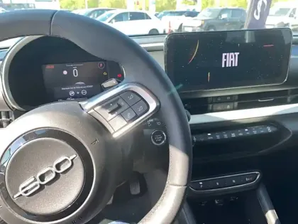 Photo 67 Fiat 600  1.2 Hybrid 136ch DCT6