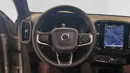 Photo 28 Volvo Xc40  Recharge 238 ch 1EDT