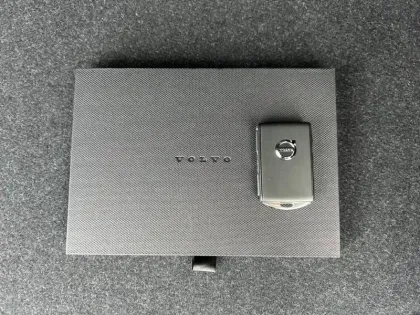 Photo 7 Volvo Xc40  Recharge 238 ch 1EDT