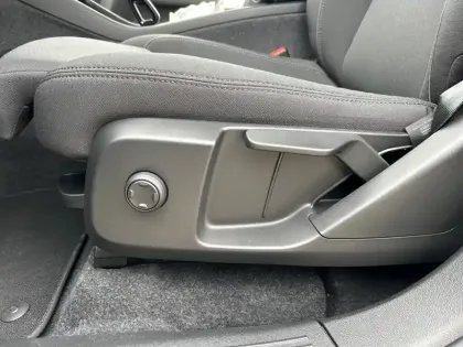 Photo 14 Volvo Xc40  Recharge 238 ch 1EDT