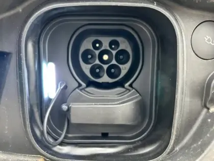 Photo 8 Volvo Xc40  Recharge 238 ch 1EDT