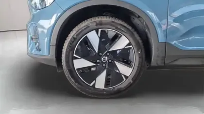 Photo 25 Volvo C40  Recharge 238 ch 1EDT