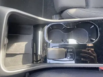 Photo 29 Volvo Xc40  Recharge 238 ch 1EDT
