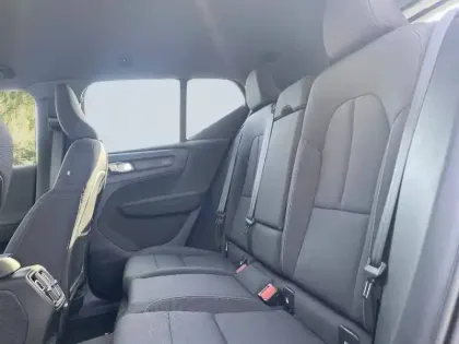 Photo 5 Volvo Xc40  Recharge 238 ch 1EDT