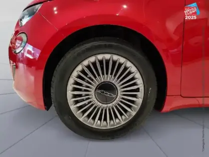 Photo 8 Fiat 500c  e 95ch Pack Confort MY24
