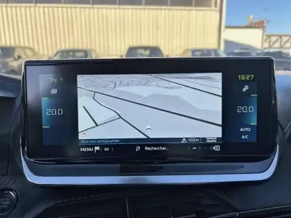 Photo 17 Peugeot 2008  Electrique 136 ch