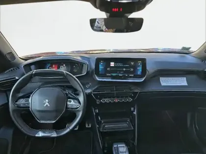 Photo 7 Peugeot 2008  Electrique 136 ch