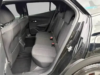 Photo 11 Peugeot 2008  Electrique 136 ch