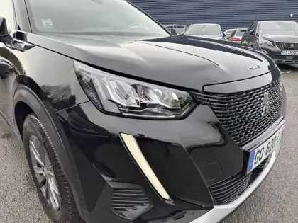 Photo 15 Peugeot 2008  Electrique 136 ch