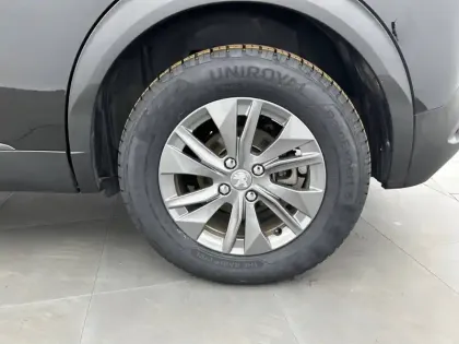 Photo 12 Peugeot 2008  Electrique 136 ch