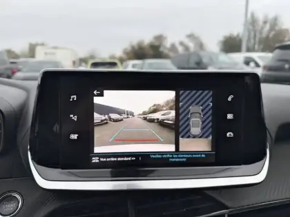 Photo 17 Peugeot 2008  Electrique 136 ch