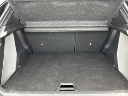 Photo 5 Peugeot 2008  Electrique 136 ch