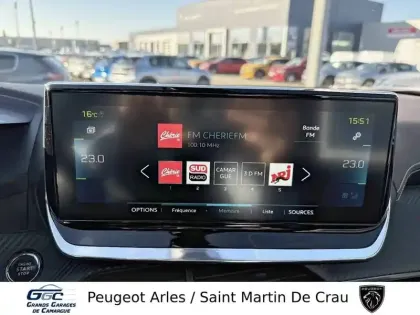 Photo 14 Peugeot 2008  Electrique 136 ch