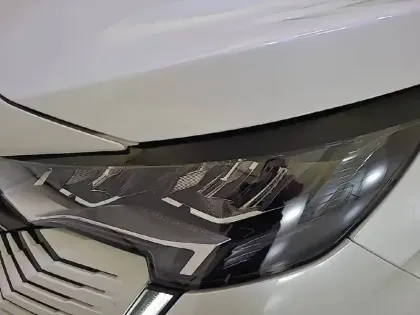 Photo 48 Peugeot 3008  Hybrid 225 e-EAT8