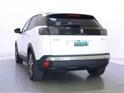 Photo 6 Peugeot 3008  Hybrid 225 e-EAT8