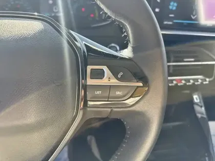 Photo 17 Peugeot 208  Electrique 50 kWh 136ch