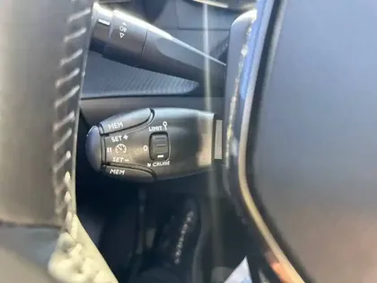 Photo 20 Peugeot 208  Electrique 50 kWh 136ch