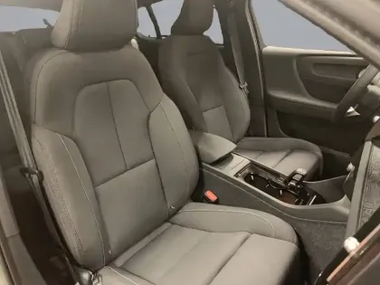 Photo 12 Volvo C40  Recharge 238 ch 1EDT