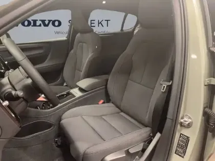 Photo 30 Volvo C40  Recharge 238 ch 1EDT