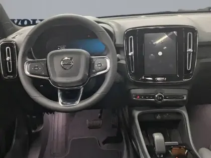 Photo 9 Volvo C40  Recharge 238 ch 1EDT