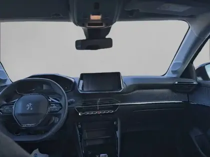 Photo 7 Peugeot 208  Electrique 50 kWh 136ch