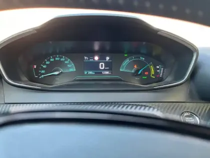 Photo 9 Peugeot 208  Electrique 50 kWh 136ch