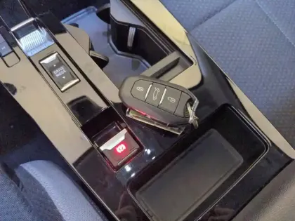 Photo 18 Opel Astra  1.5 Diesel 130 ch BVA8