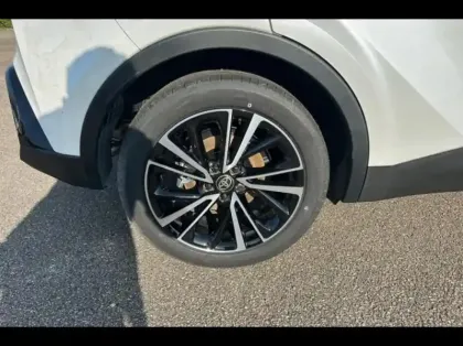 Photo 13 Toyota C-HR  2.0 200ch Collection