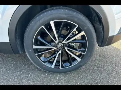 Photo 12 Toyota C-HR  2.0 200ch Collection