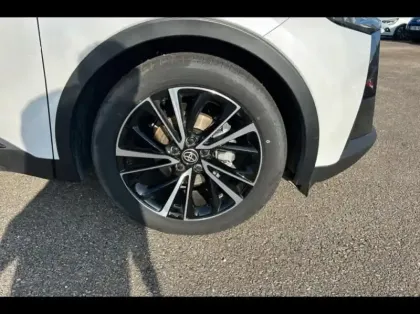 Photo 14 Toyota C-HR  2.0 200ch Collection