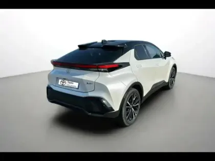 Photo 5 Toyota C-HR  2.0 200ch Collection