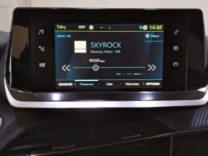 Photo 38 Peugeot 208  Electrique 50 kWh 136ch