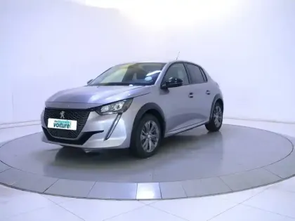 Photo 31 Peugeot 208  Electrique 50 kWh 136ch