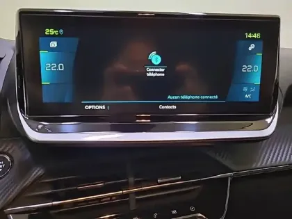 Photo 26 Peugeot 208  Electrique 50 kWh 136ch