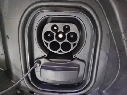 Photo 64 Peugeot 208  Electrique 50 kWh 136ch