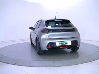 Photo 37 Peugeot 208  Electrique 50 kWh 136ch