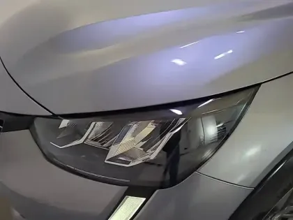 Photo 46 Peugeot 208  Electrique 50 kWh 136ch