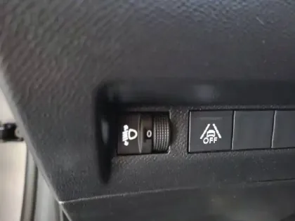 Photo 60 Peugeot 208  Electrique 50 kWh 136ch