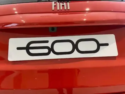 Photo 40 Fiat 600 e 54 kWh 156 ch
