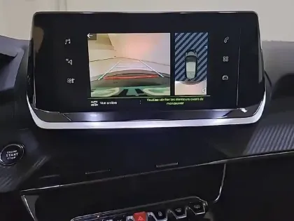 Photo 36 Peugeot 208  PureTech 100 S&S EAT8