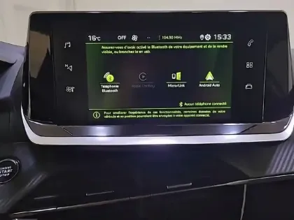 Photo 41 Peugeot 208  PureTech 100 S&S EAT8