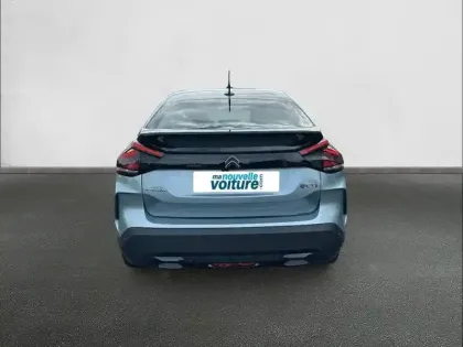 Photo 25 Citroën C4 e- 136 ch Automatique