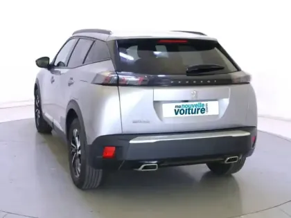Photo 26 Peugeot 2008  PureTech 130 S&S BVM6