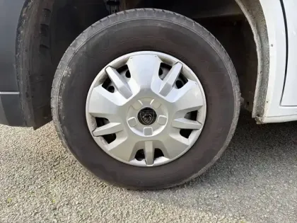 Photo 12 Peugeot Boxer  FOURGON TOLE 3.3 T L2H2 140 S&S BVM6