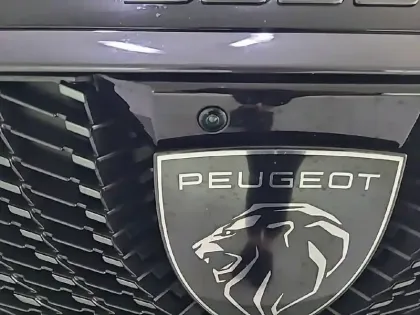 Photo 18 Peugeot 3008  Hybrid 136 e-DCS6
