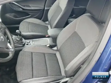 Photo 10 Opel Astra  1.2 Turbo 110ch Elegance