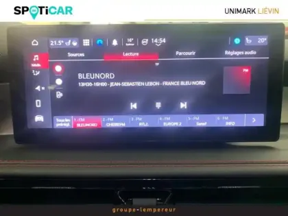 Photo 15 Alfa Romeo Tonale  1.5 Hybrid 160ch Tributo Italiano TCT