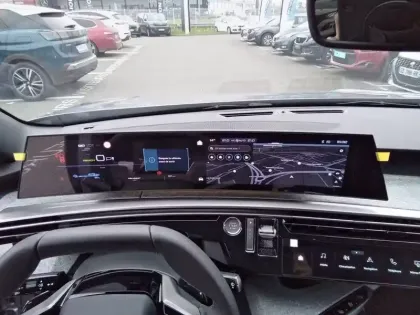 Photo 43 Peugeot 5008  Electrique 73 kWh 210 ch