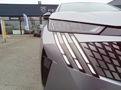 Photo 40 Peugeot 5008  Electrique 73 kWh 210 ch